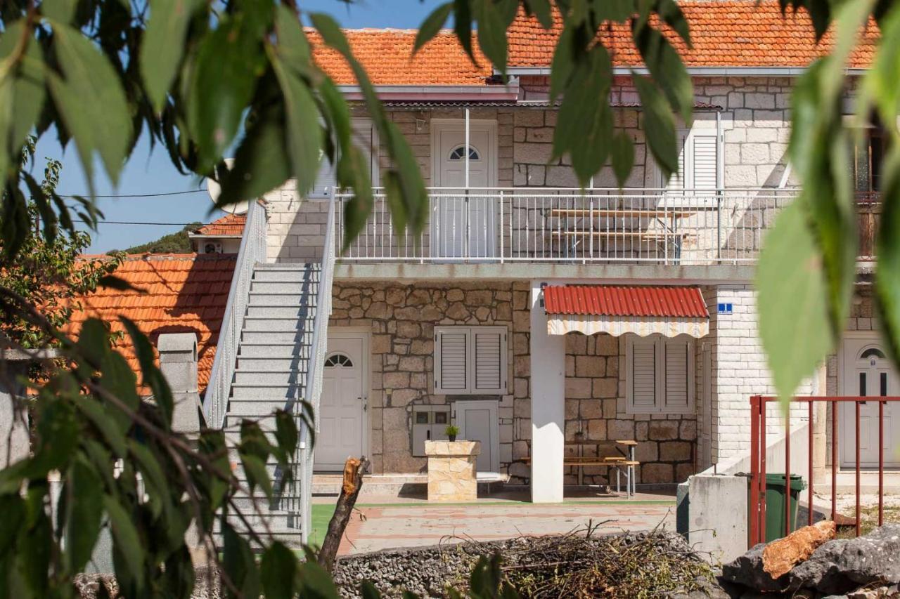 Villa Kuca Ella à Vinišće Extérieur photo